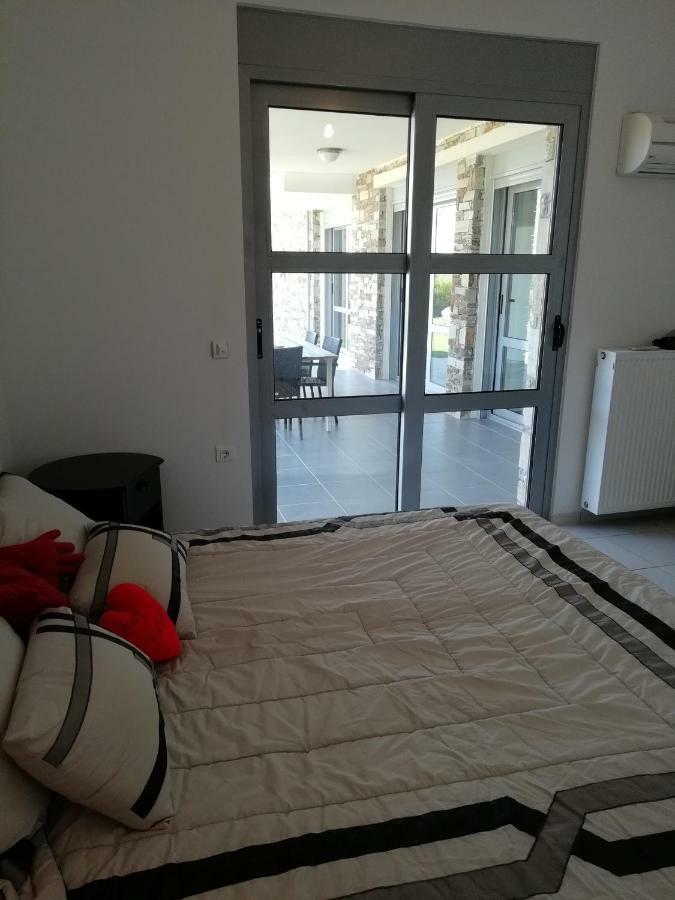 Dimitra Hotel ราฟีนา ภายนอก รูปภาพ