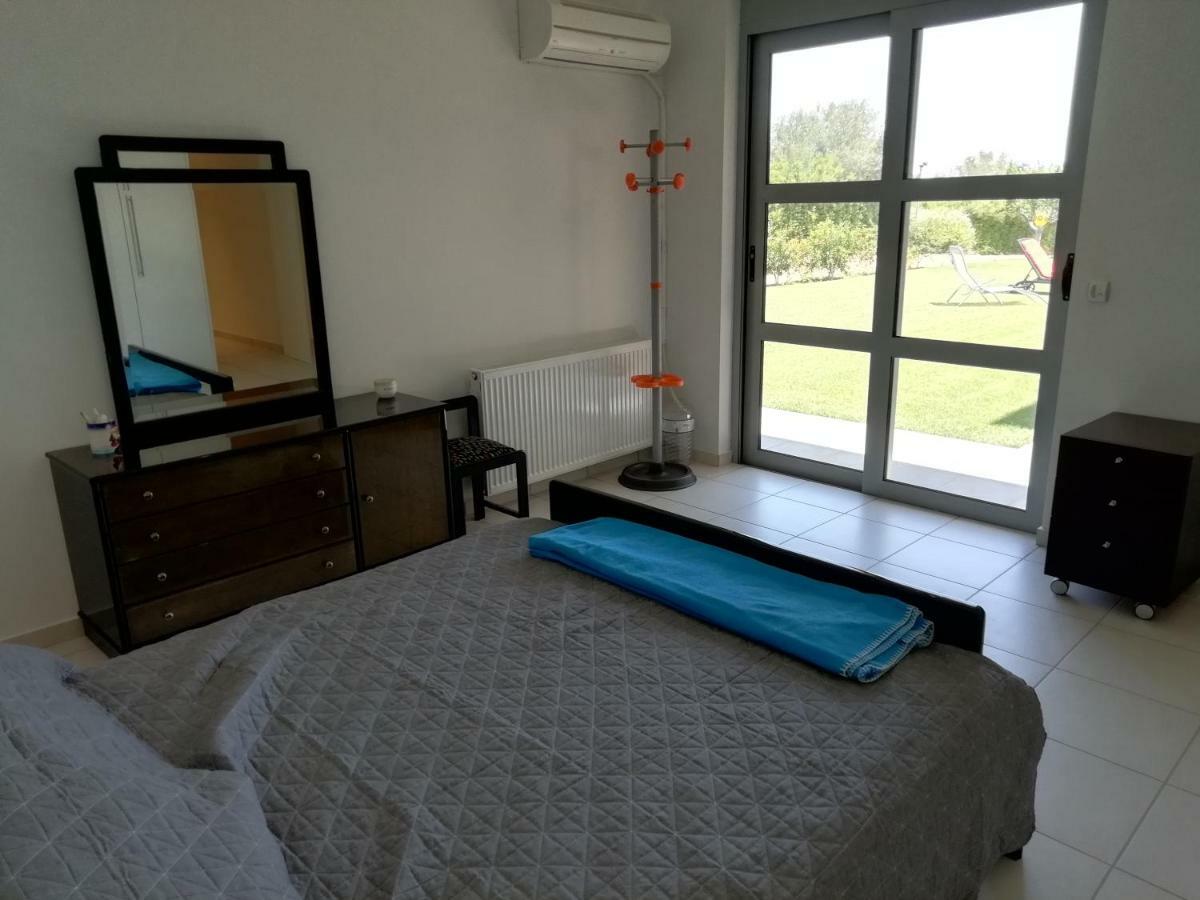Dimitra Hotel ราฟีนา ภายนอก รูปภาพ